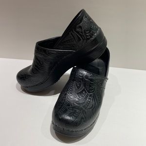 DANSKO CLOGS NON SLIP BLACK PROFESSIONAL NURSING SHOES